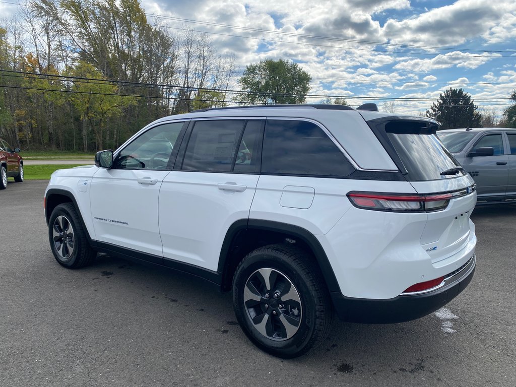 2023  Grand Cherokee 4xe 4XE in Sussex, New Brunswick - 3 - w1024h768px