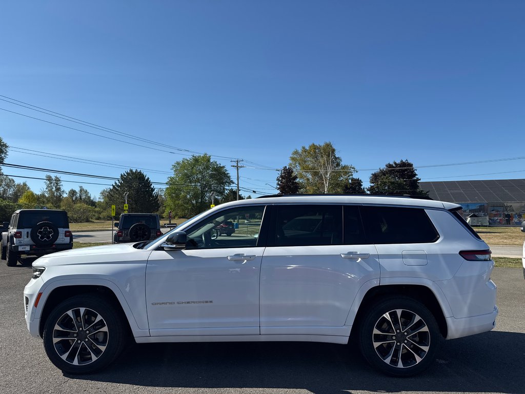 2022 Jeep Grand Cherokee L Overland in Sussex, New Brunswick - 2 - w1024h768px