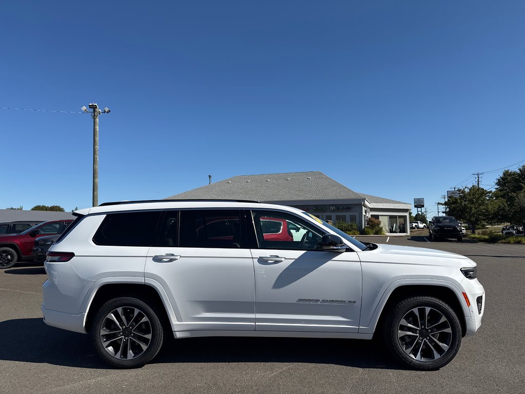 2022 Jeep Grand Cherokee L Overland in Sussex, New Brunswick - 10 - w1024h768px