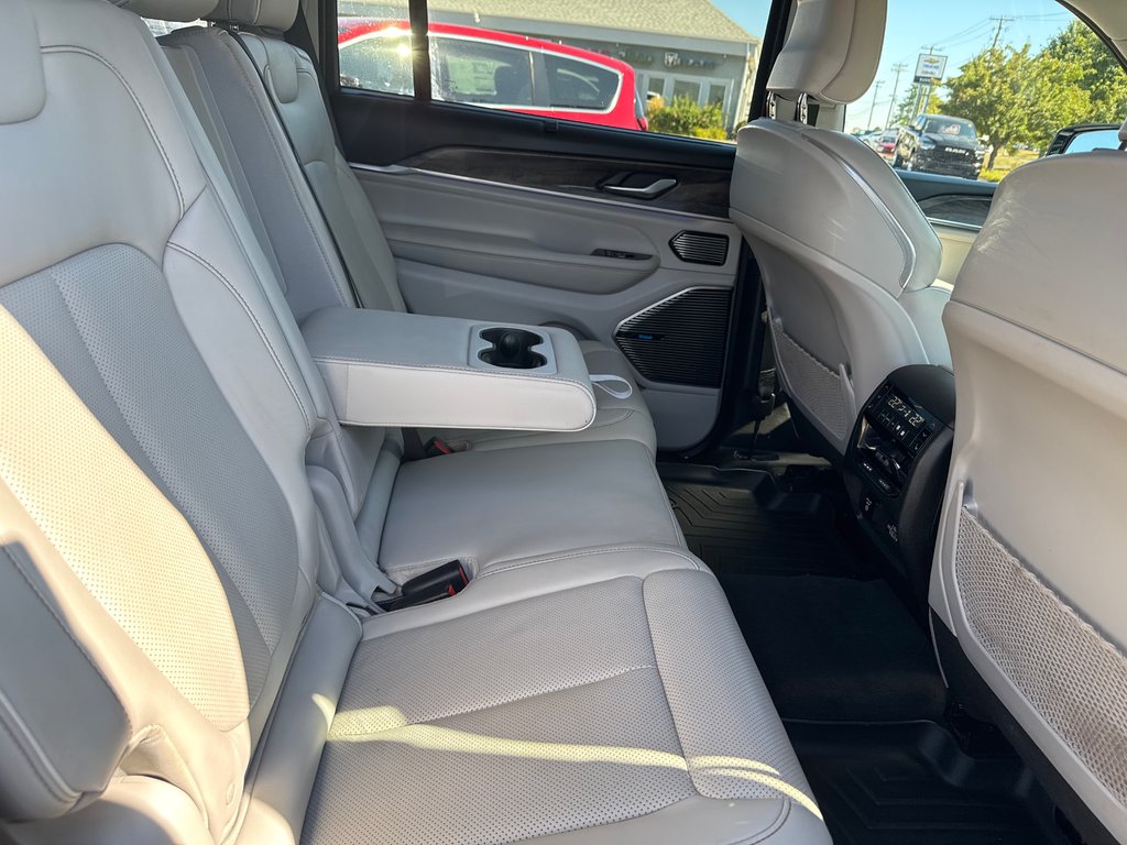 2022 Jeep Grand Cherokee L Overland in Sussex, New Brunswick - 57 - w1024h768px