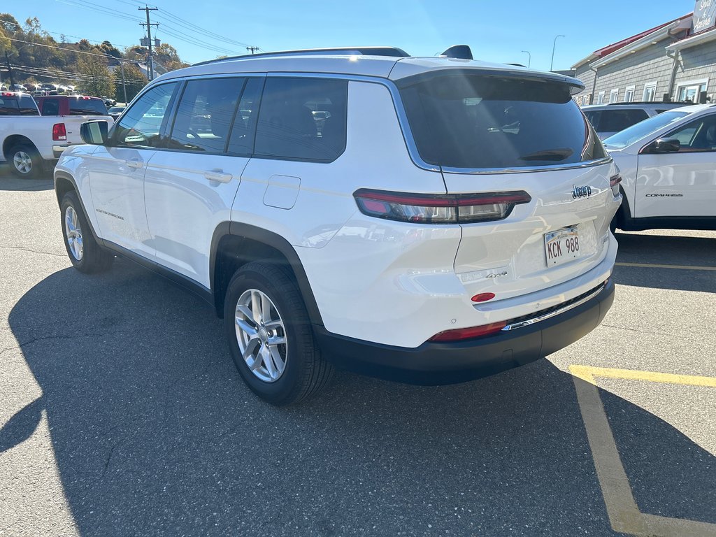 2023  Grand Cherokee L LAREDO in Saint John, New Brunswick - 6 - w1024h768px