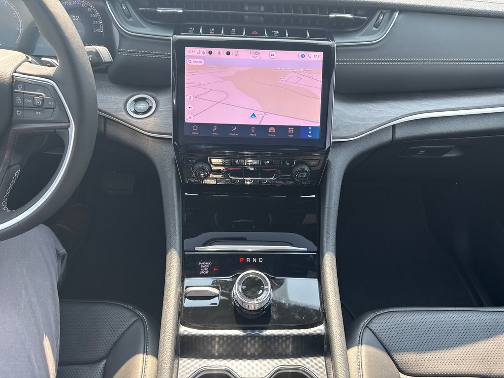Jeep Grand Cherokee L LIMITED 2025 à Sussex, Nouveau-Brunswick - 24 - w1024h768px