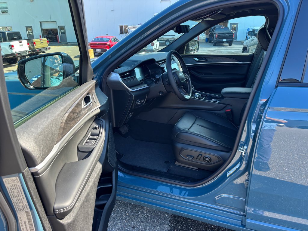 2026 Jeep Grand Cherokee L LIMITED RESERVE in Saint John, New Brunswick - 11 - w1024h768px