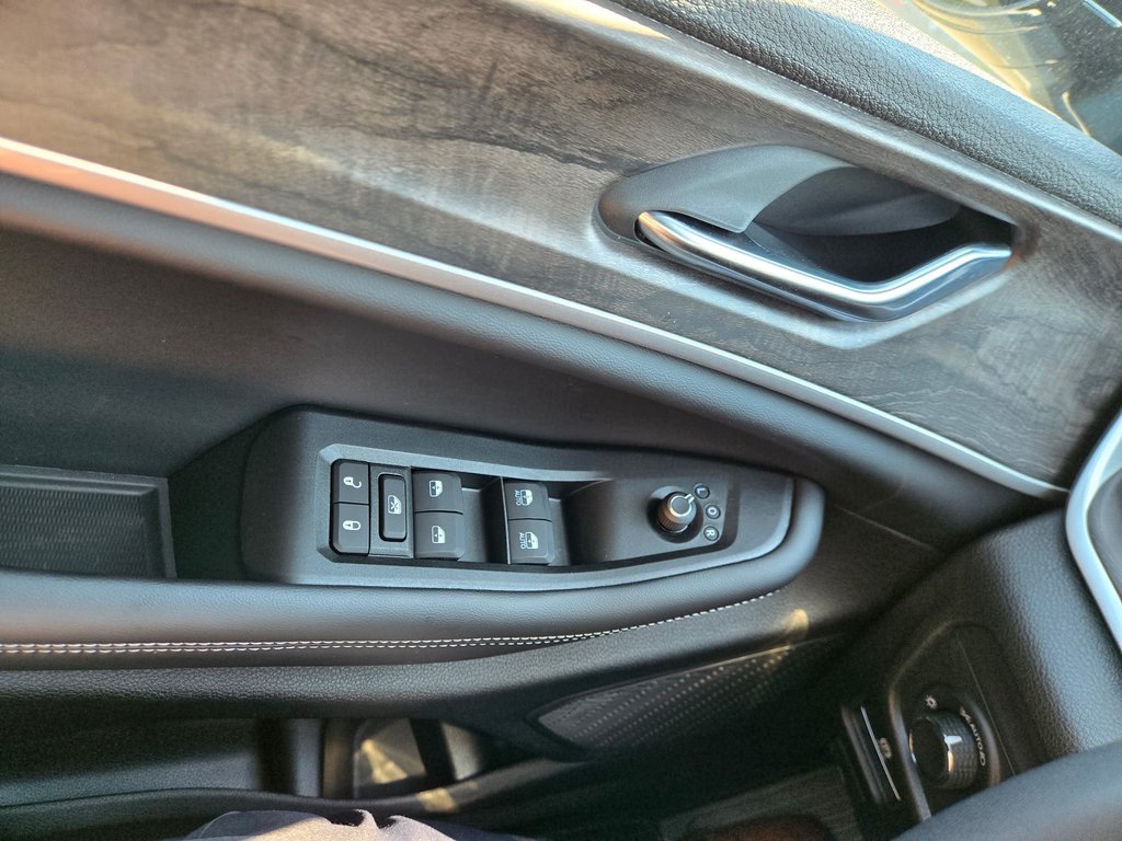 2026 Jeep Grand Cherokee L ALTITUDE in Saint John, New Brunswick - 7 - w1024h768px
