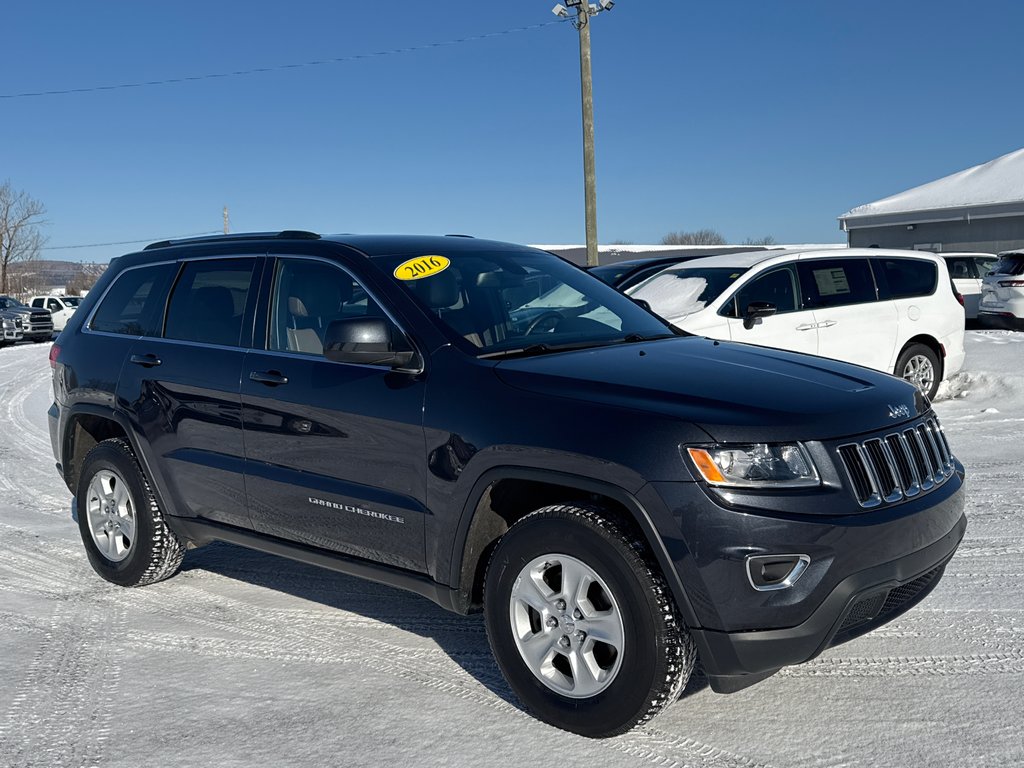 2016 Jeep Grand Cherokee LAREDO in Sussex, New Brunswick - 7 - w1024h768px