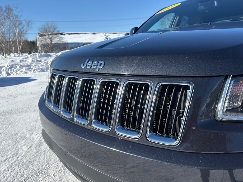 2016 Jeep Grand Cherokee LAREDO in Sussex, New Brunswick - 9 - w1024h768px