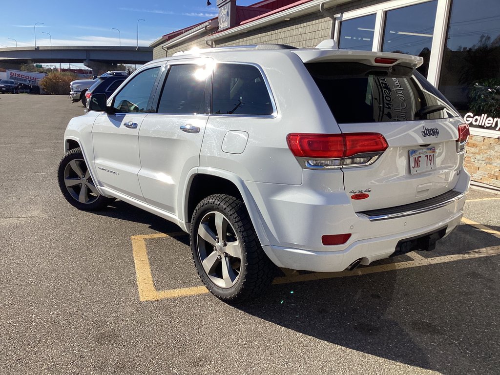 2016 Jeep Grand Cherokee OVERLAND in Saint John, New Brunswick - 8 - w1024h768px