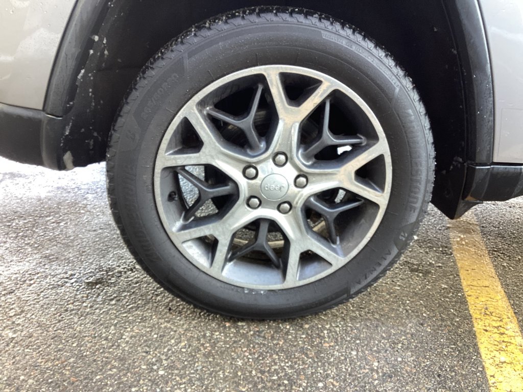 Jeep GRAND CHEROKEE LIMITED 2019 à Saint John, Nouveau-Brunswick - 5 - w1024h768px