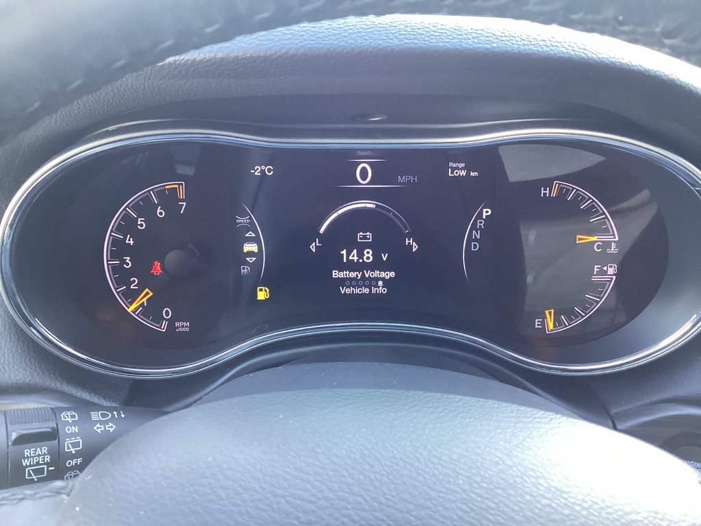 2020 Jeep GRAND CHEROKEE LAREDO in Saint John, New Brunswick - 12 - w1024h768px