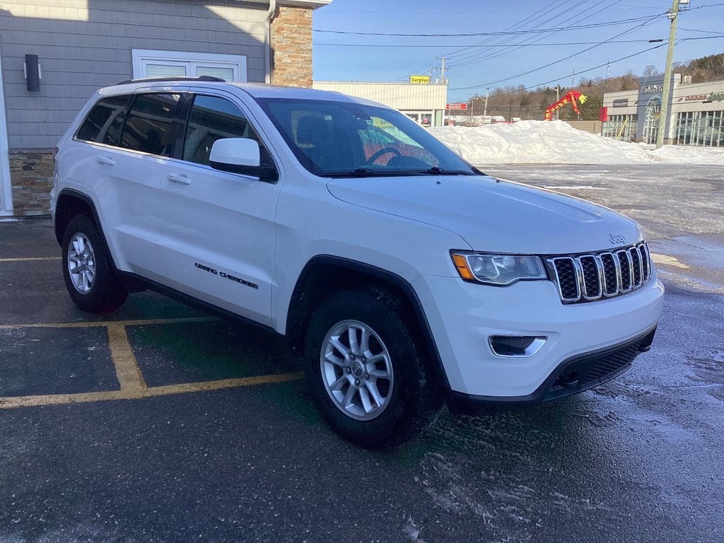 2020 Jeep GRAND CHEROKEE LAREDO in Saint John, New Brunswick - 6 - w1024h768px