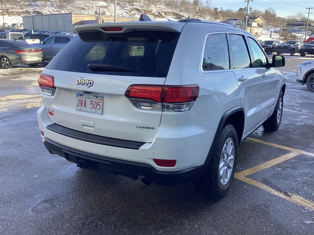 2020 Jeep GRAND CHEROKEE LAREDO in Saint John, New Brunswick - 13 - w1024h768px
