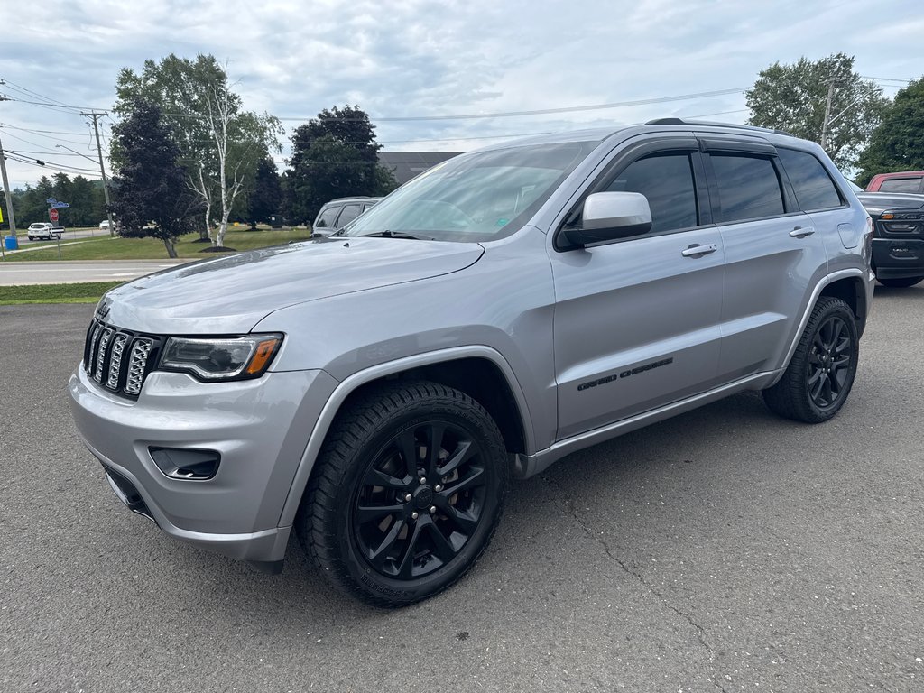 2020 Jeep Grand Cherokee Altitude in Sussex, New Brunswick - 1 - w1024h768px