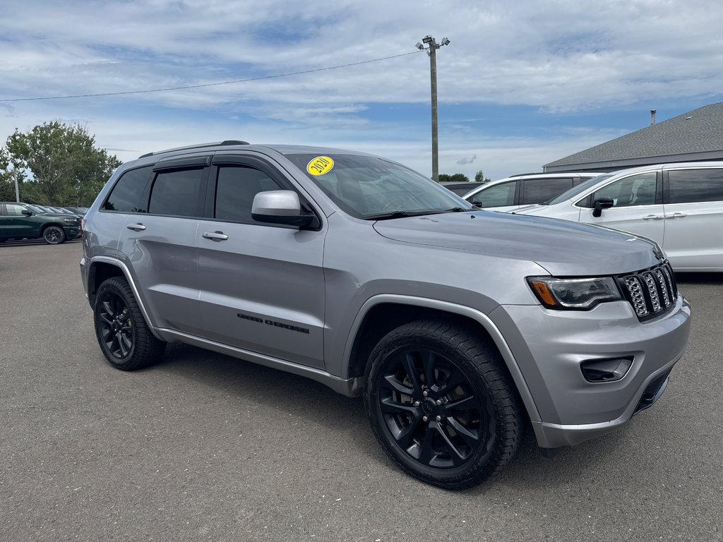 2020 Jeep Grand Cherokee Altitude in Sussex, New Brunswick - 7 - w1024h768px