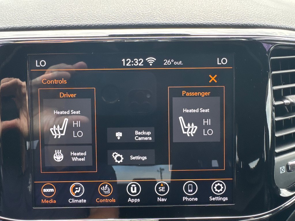 2020 Jeep Grand Cherokee Altitude in Sussex, New Brunswick - 25 - w1024h768px