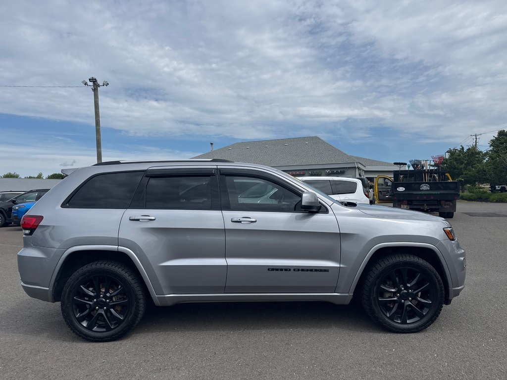 2020 Jeep Grand Cherokee Altitude in Sussex, New Brunswick - 6 - w1024h768px