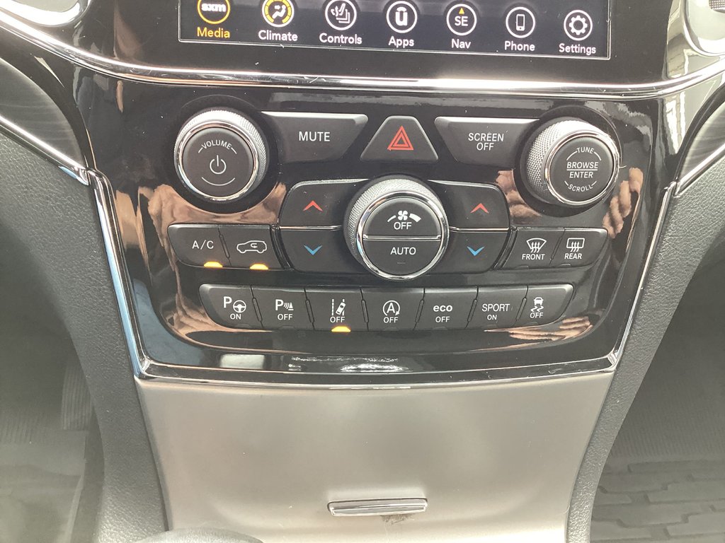 2021 Jeep GRAND CHEROKEE LIMITED in Saint John, New Brunswick - 17 - w1024h768px