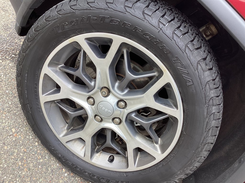 2021 Jeep GRAND CHEROKEE LIMITED in Saint John, New Brunswick - 7 - w1024h768px
