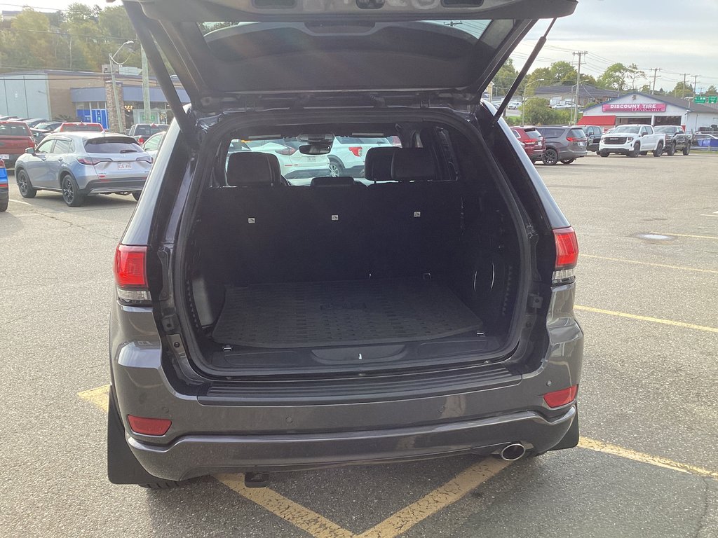 Jeep GRAND CHEROKEE ALTITUDE 2021 à Saint John, Nouveau-Brunswick - 12 - w1024h768px