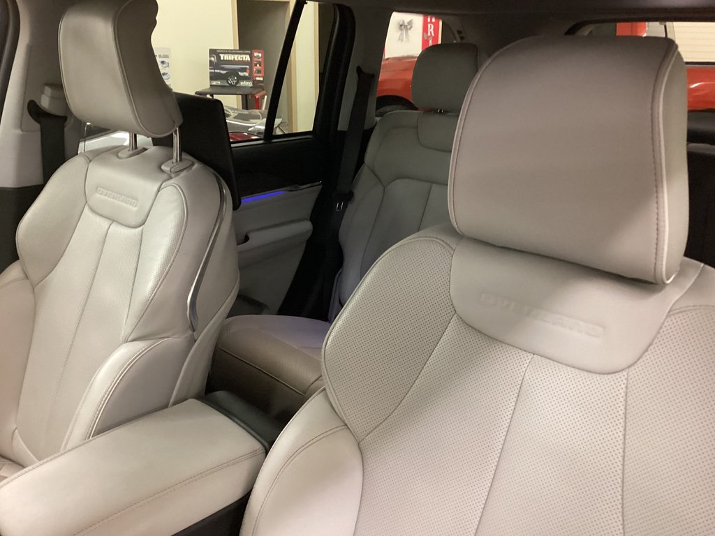 2023 Jeep GRAND CHEROKEE OVERLAND in Saint John, New Brunswick - 23 - w1024h768px