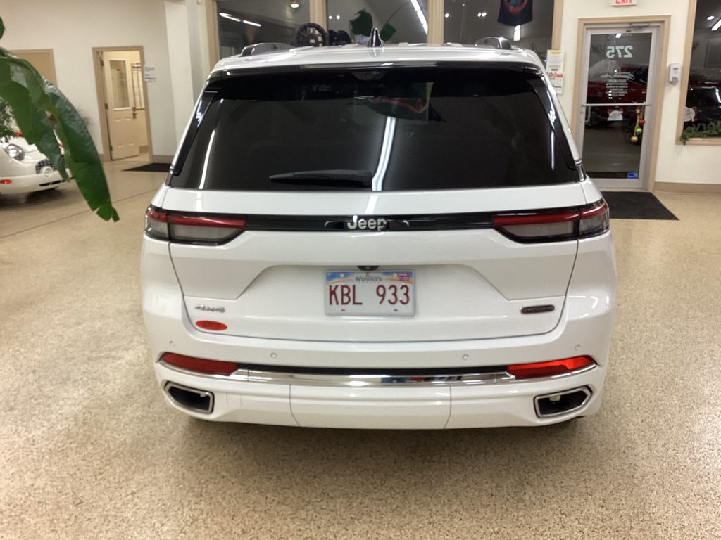 2023 Jeep GRAND CHEROKEE OVERLAND in Saint John, New Brunswick - 30 - w1024h768px