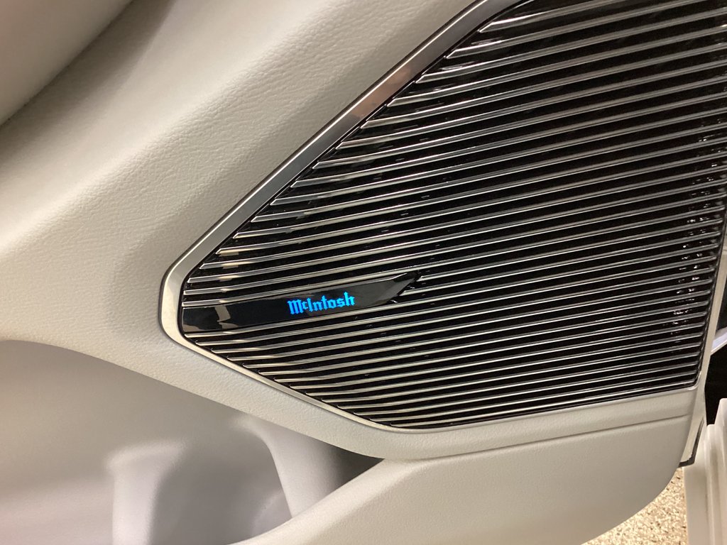 2023 Jeep GRAND CHEROKEE OVERLAND in Saint John, New Brunswick - 25 - w1024h768px