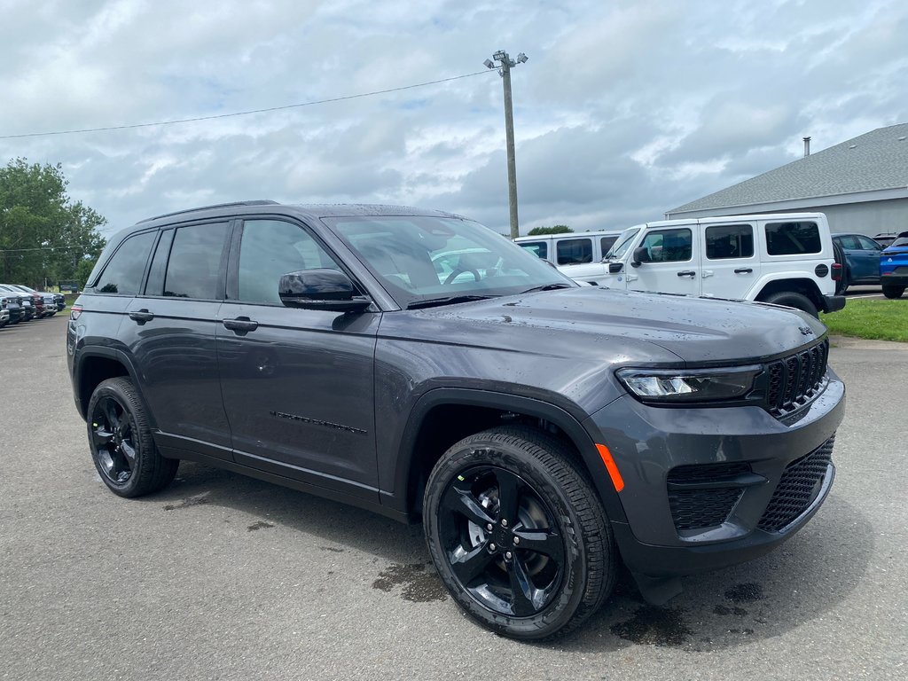 Grand Cherokee ALTITUDE 2024 à Sussex, Nouveau-Brunswick - 9 - w1024h768px