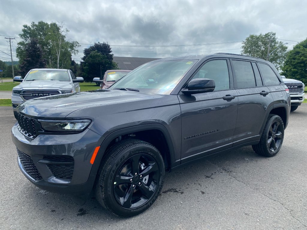 Grand Cherokee ALTITUDE 2024 à Sussex, Nouveau-Brunswick - 1 - w1024h768px