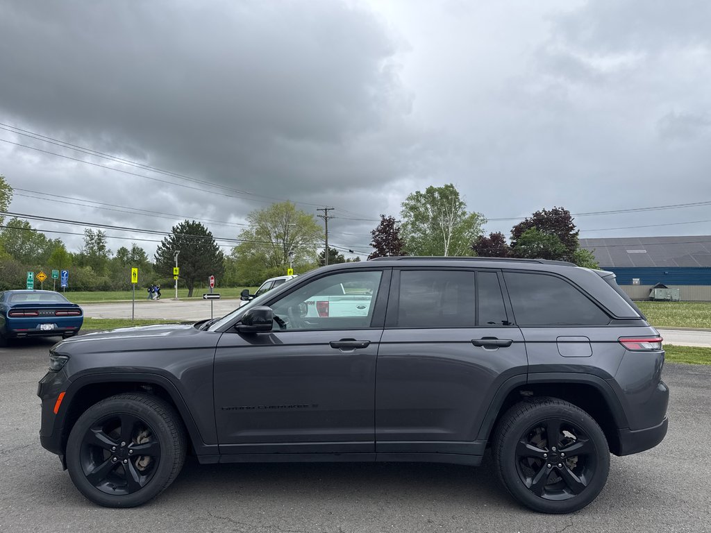 2024 Jeep Grand Cherokee Altitude in Sussex, New Brunswick - 2 - w1024h768px