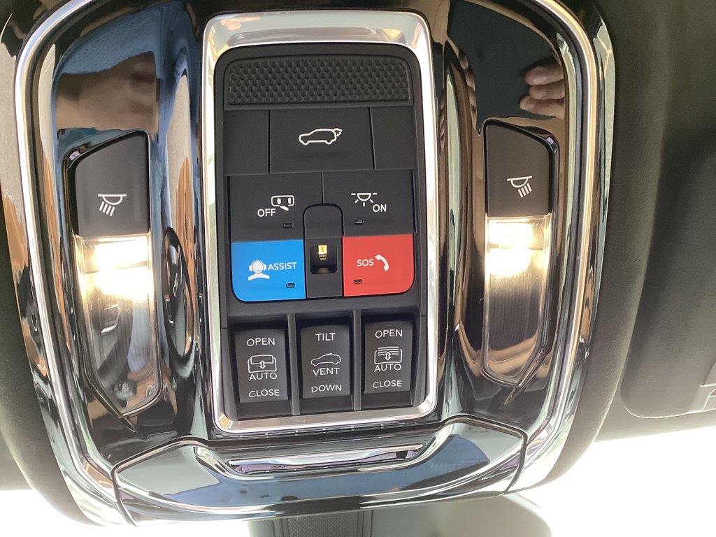 2024 Jeep GRAND CHEROKEE SUMMIT RESERVE in Saint John, New Brunswick - 19 - w1024h768px