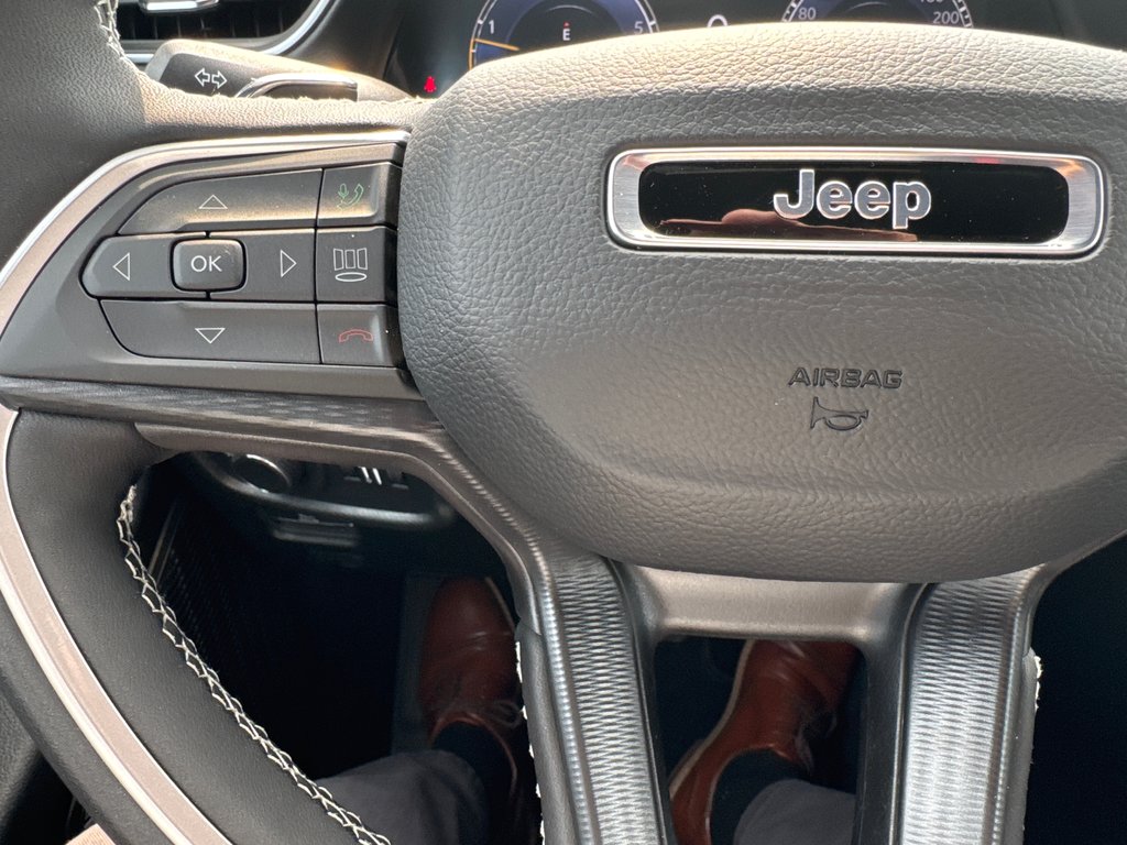 2025 Jeep Grand Cherokee LAREDO ALTITUDE in Sussex, New Brunswick - 18 - w1024h768px