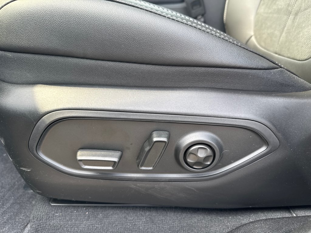 2025 Jeep Grand Cherokee LAREDO ALTITUDE in Sussex, New Brunswick - 13 - w1024h768px