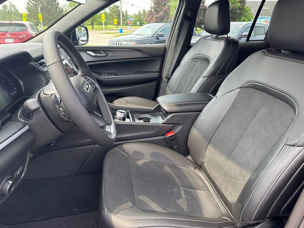2025 Jeep Grand Cherokee LAREDO ALTITUDE in Sussex, New Brunswick - 14 - w1024h768px