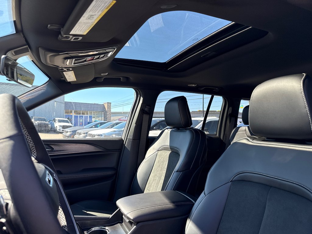 2025 Jeep Grand Cherokee LAREDO ALTITUDE in Saint John, New Brunswick - 8 - w1024h768px