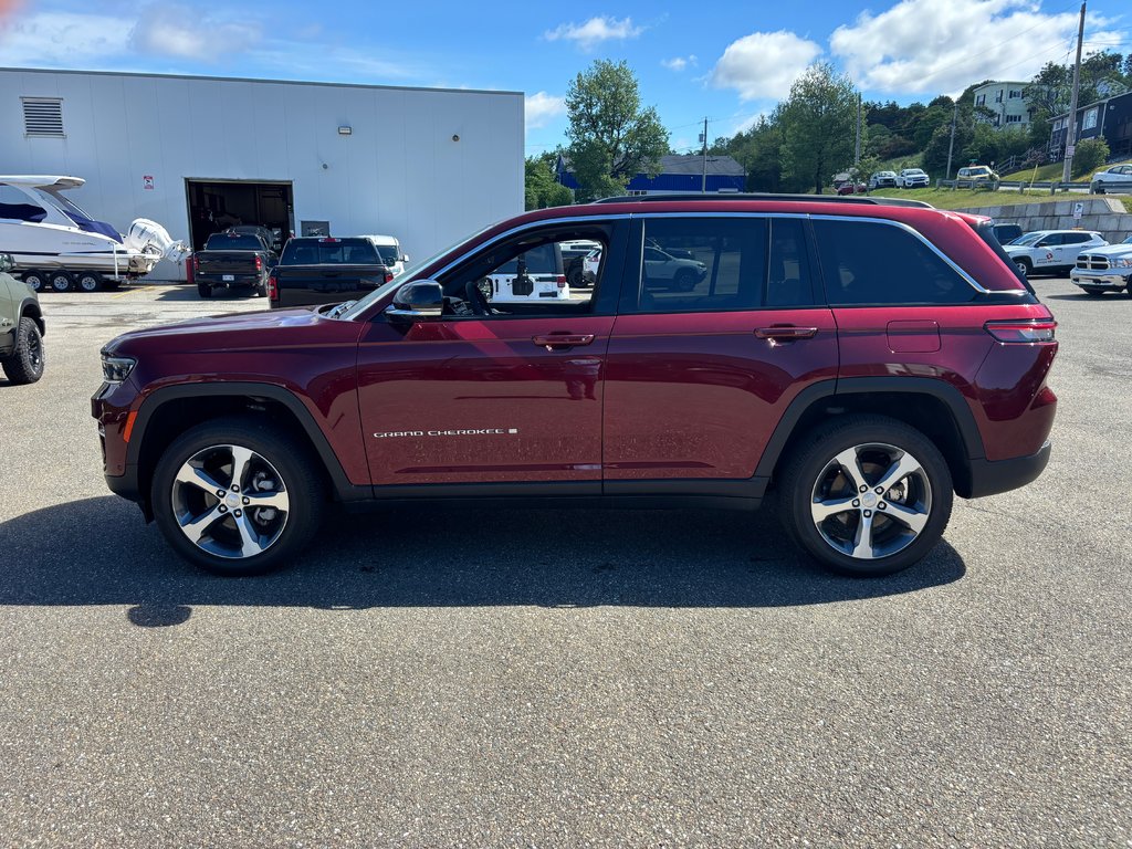 2025 Jeep Grand Cherokee LIMITED in Saint John, New Brunswick - 8 - w1024h768px