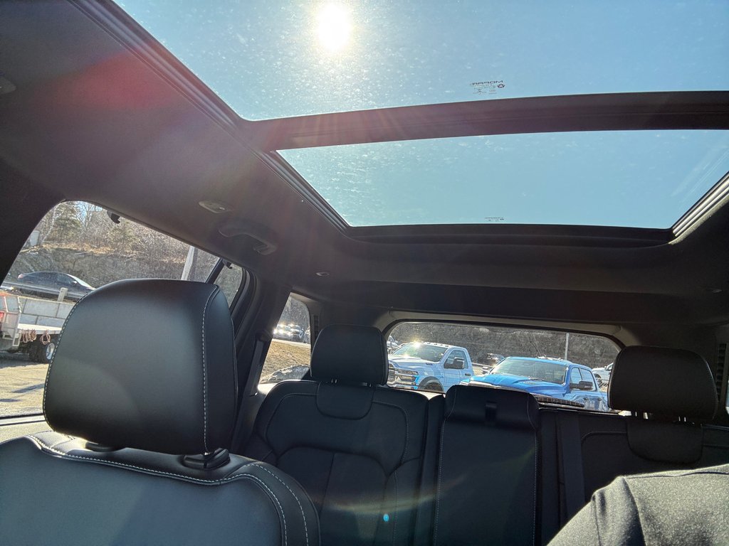 2025 Jeep Grand Cherokee LIMITED in Saint John, New Brunswick - 11 - w1024h768px