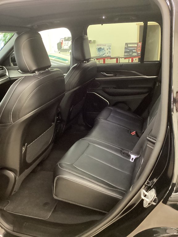 2025 Jeep GRAND CHEROKEE LIMITED in Saint John, New Brunswick - 10 - w1024h768px