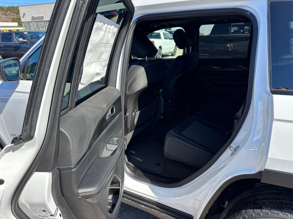 2026 Jeep Grand Cherokee LAREDO X in Saint John, New Brunswick - 10 - w1024h768px