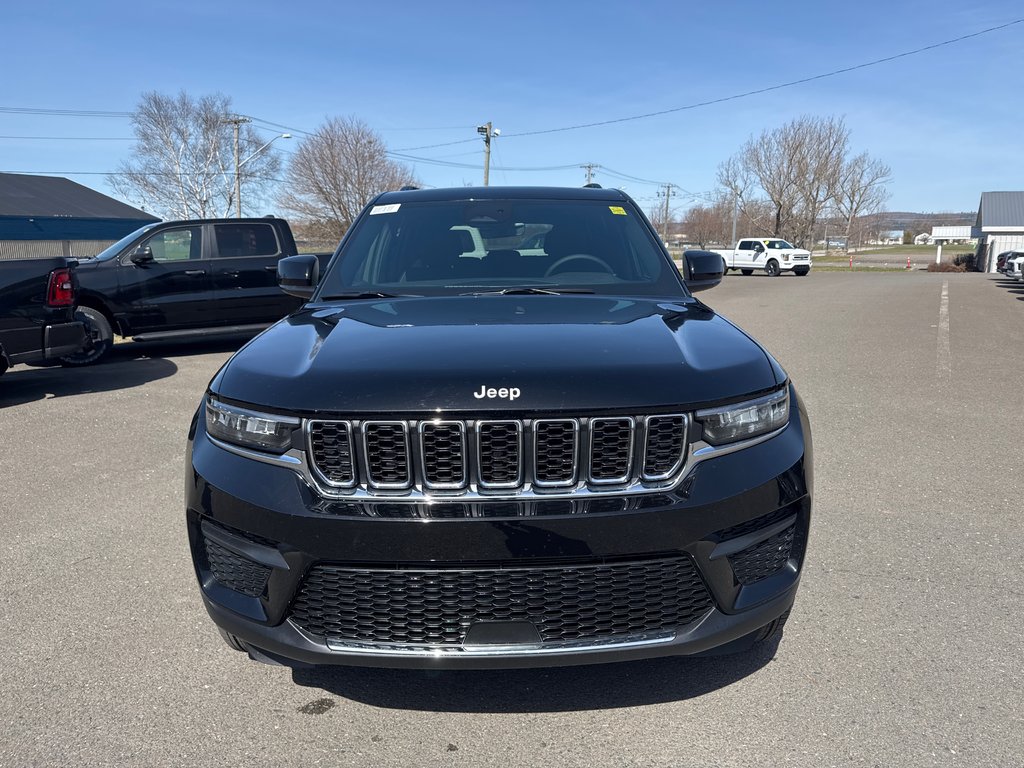 Jeep Grand Cherokee LAREDO X 2026 à Sussex, Nouveau-Brunswick - 10 - w1024h768px