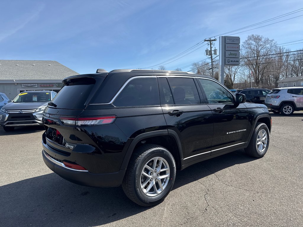 Jeep Grand Cherokee LAREDO X 2026 à Sussex, Nouveau-Brunswick - 7 - w1024h768px