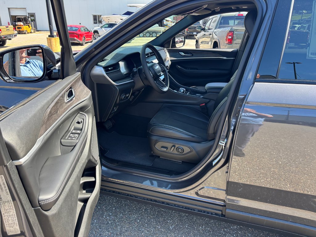 2026 Jeep Grand Cherokee ALTITUDE in Saint John, New Brunswick - 14 - w1024h768px