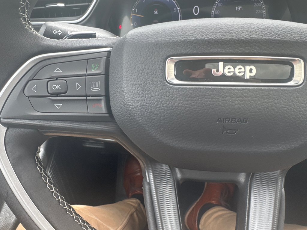 Jeep Grand Cherokee LAREDO X 2026 à Sussex, Nouveau-Brunswick - 17 - w1024h768px