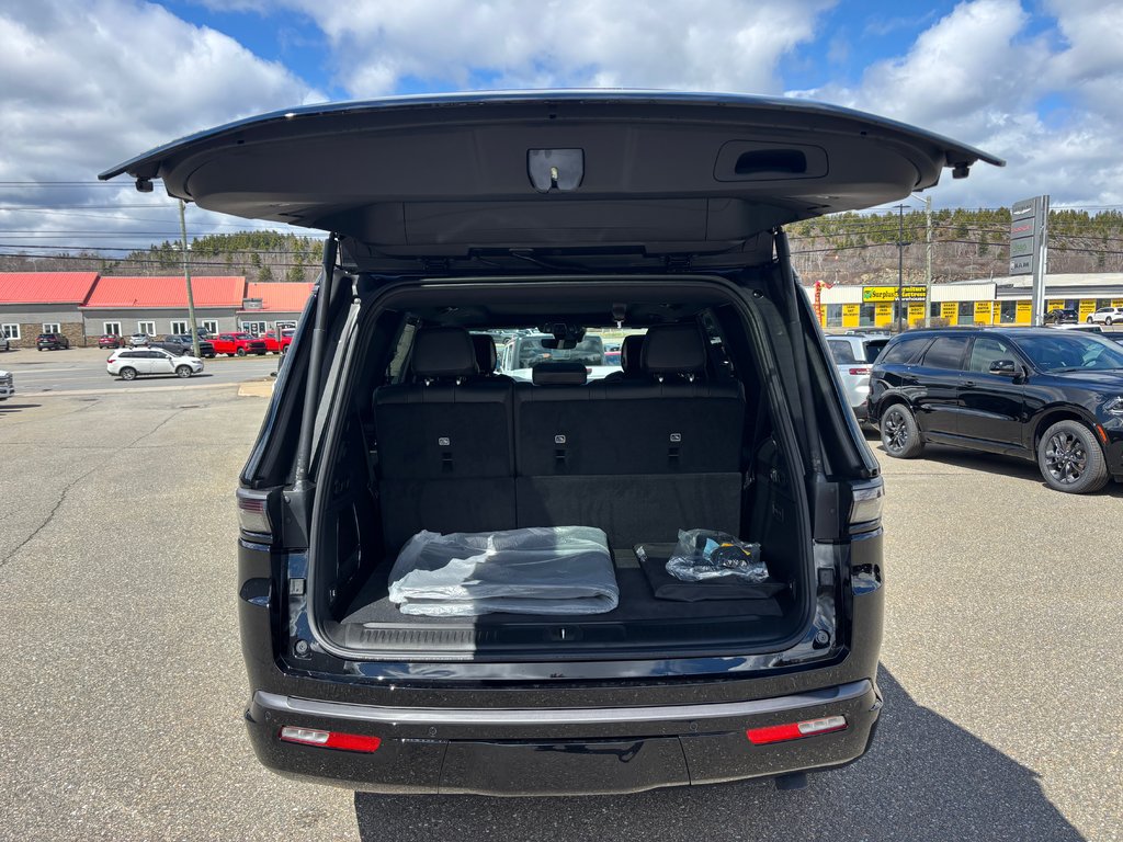 Jeep Grand Wagoneer RESERVE 2026 à Saint John, Nouveau-Brunswick - 8 - w1024h768px