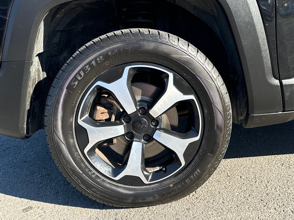 2020  Renegade TRAILHAWK in Sussex, New Brunswick - 15 - w1024h768px