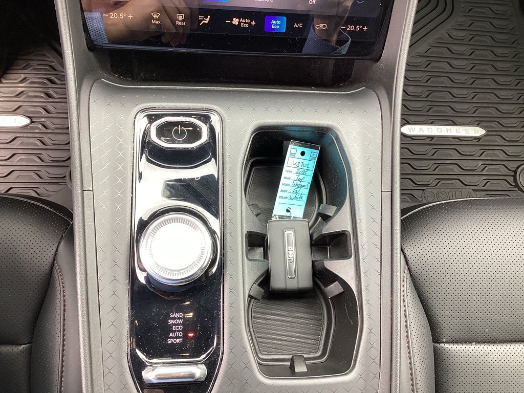 2025 Jeep WAGONEER S PREMIUM in Saint John, New Brunswick - 20 - w1024h768px