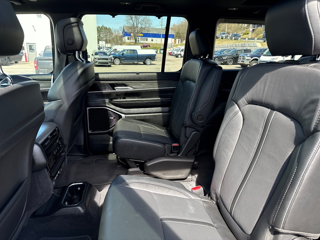 2023 Jeep WAGONEER Series III in Saint John, New Brunswick - 10 - w1024h768px