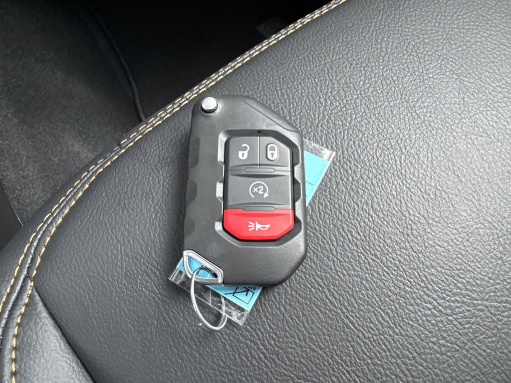 2025 Jeep WRANGLER 4-Door SAHARA in Sussex, New Brunswick - 28 - w1024h768px