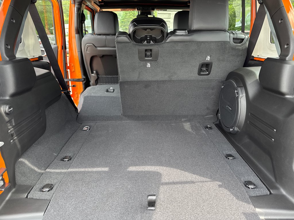 2025 Jeep WRANGLER 4-Door SAHARA in Sussex, New Brunswick - 34 - w1024h768px