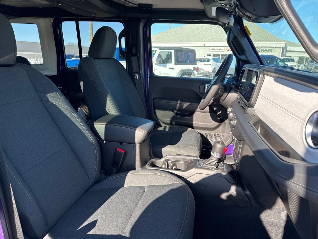 2026 Jeep Wrangler 4-Door SAHARA in Sussex, New Brunswick - 16 - w1024h768px