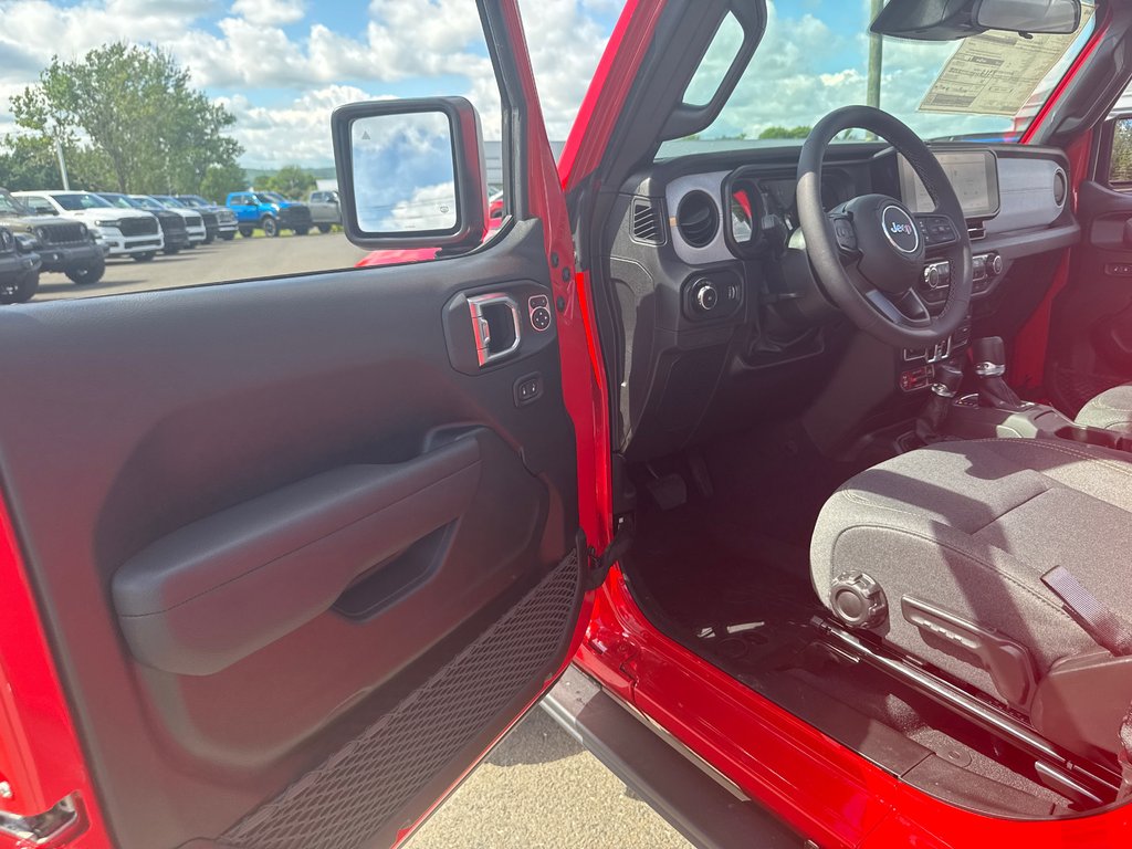 Jeep Wrangler 4-Door WILLYS 2026 à Sussex, Nouveau-Brunswick - 18 - w1024h768px