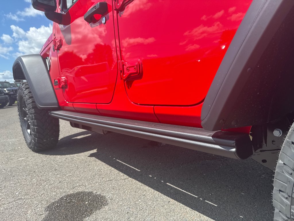 Jeep Wrangler 4-Door WILLYS 2026 à Sussex, Nouveau-Brunswick - 12 - w1024h768px